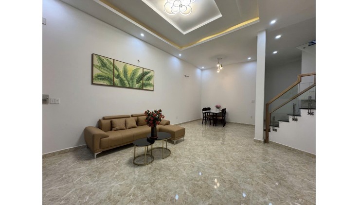 Chỉ 5 TỶ TL! 58M², 2 Tầng /2pn, HẺM XE HƠI, Quang Trung Gò Vấp!